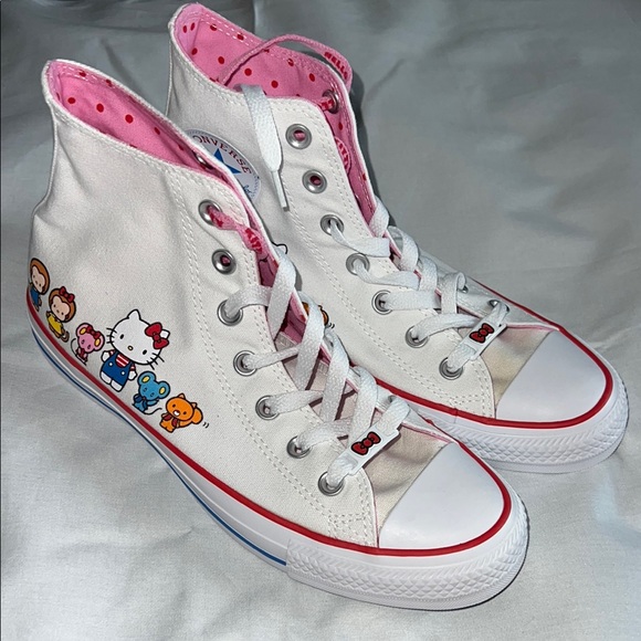 NWOT Converse Chuck Taylor All Star HI Hello Kitty® Friends Sneaker-White - Picture 2 of 16